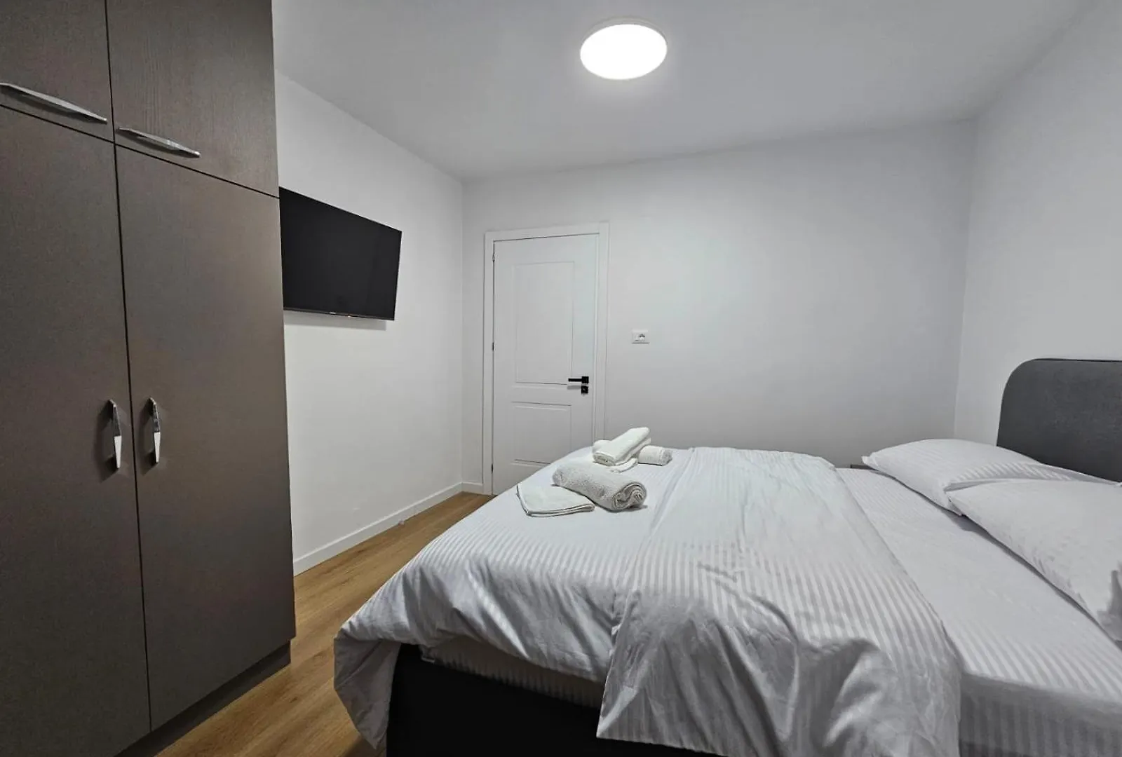 Elois Luxury Apartment Tirana