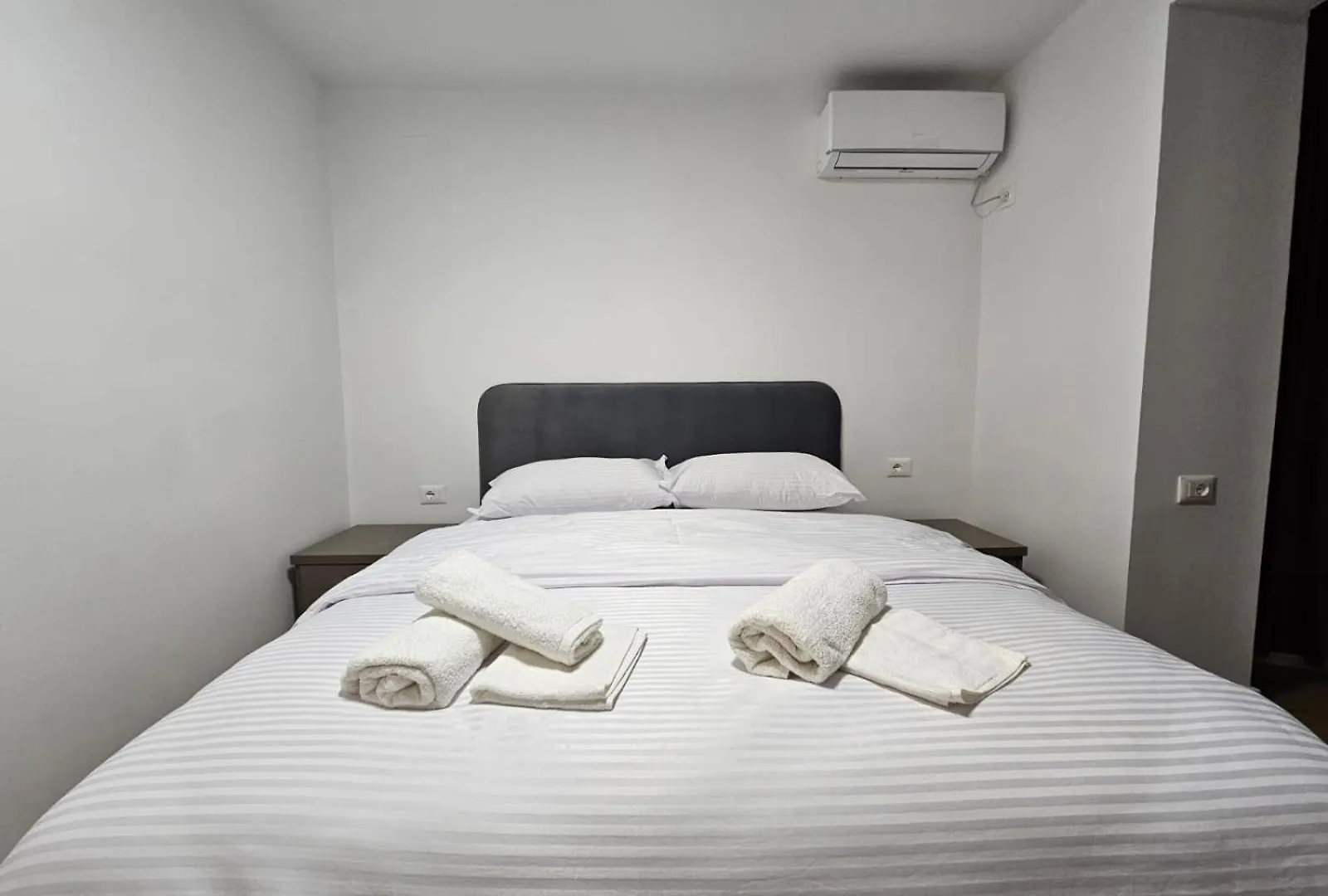 Elois Luxury Apartment Tirana