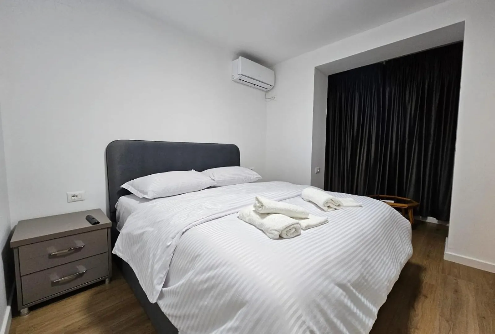 Elois Luxury Apartment Tirana Albania
